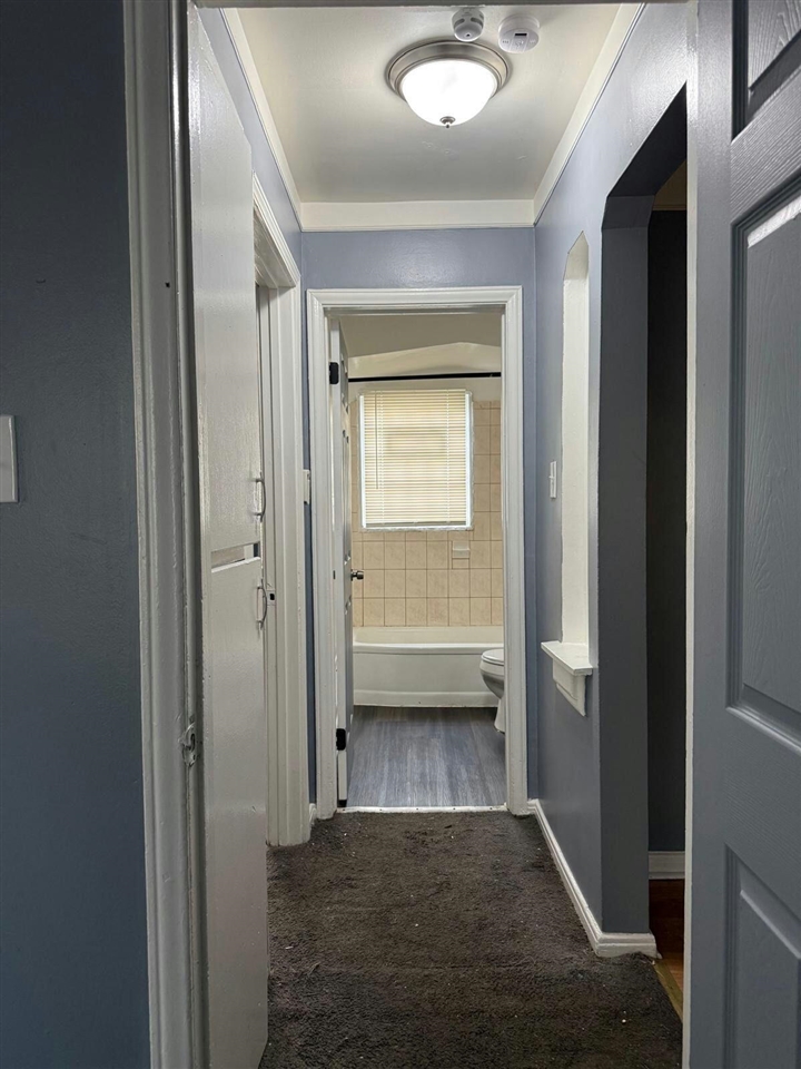 16191 Salem Property Photo 6