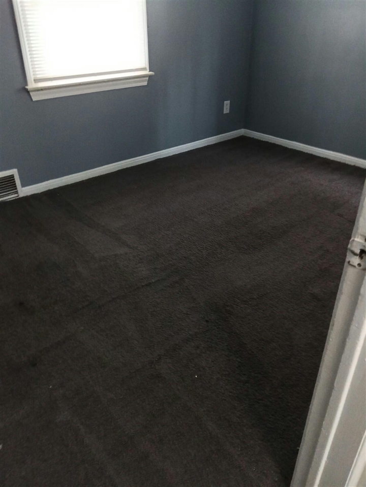 16191 Salem Property Photo 10