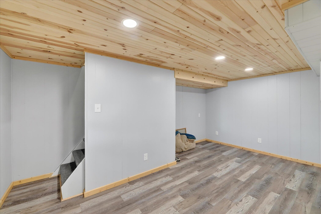 67930 Days Landing Property Photo 26