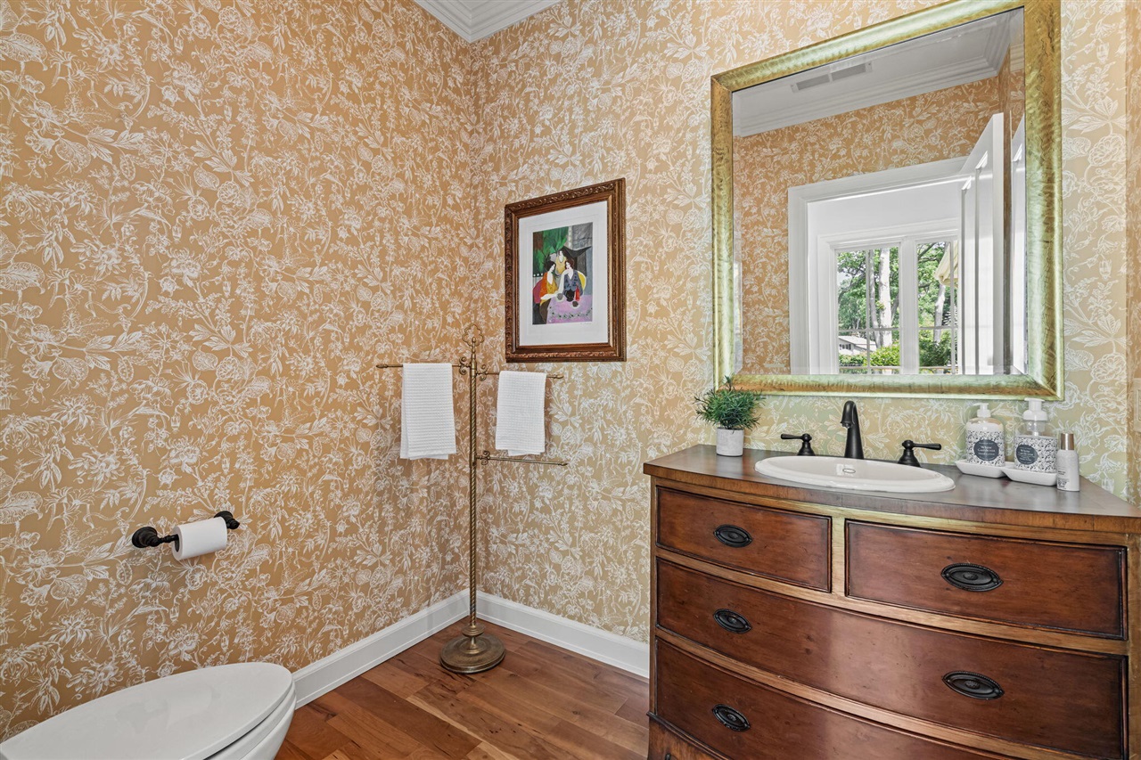 329 W Circle Drive Property Photo 55