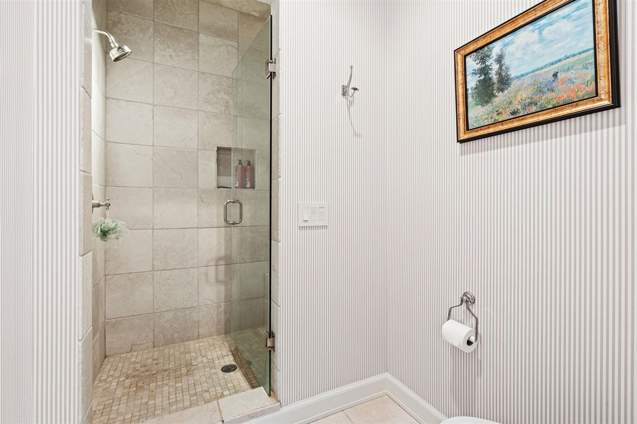 329 W Circle Drive Property Photo 60