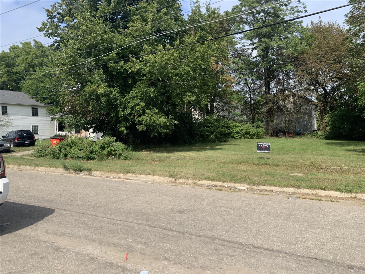 395 Lincoln Street Property Photo 4