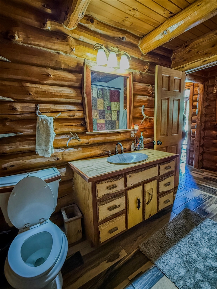 15778 Peters Farm Road Property Photo 24