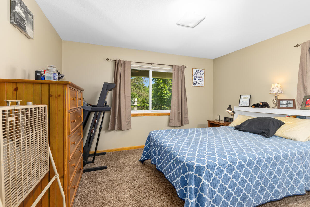 9622 River Bend Drive Property Photo 10