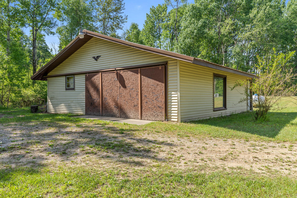 9622 River Bend Drive Property Photo 17