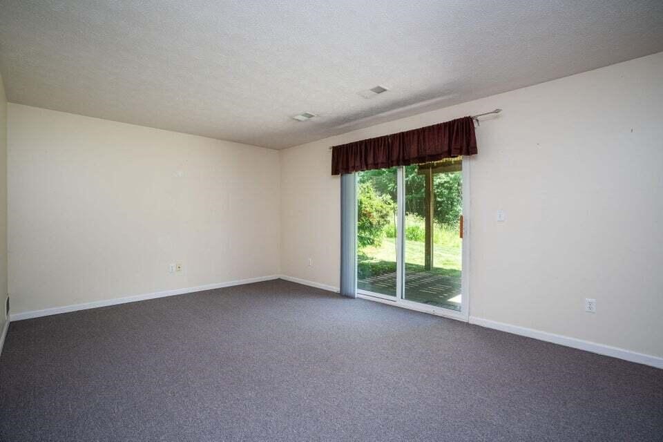 970 Ada Place Drive Property Photo 23