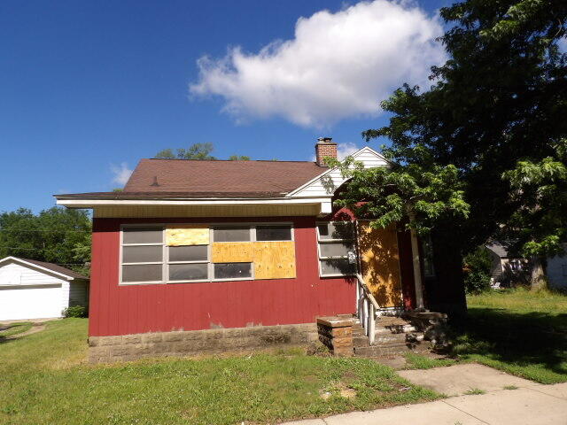 709 S Main Street Property Photo 1