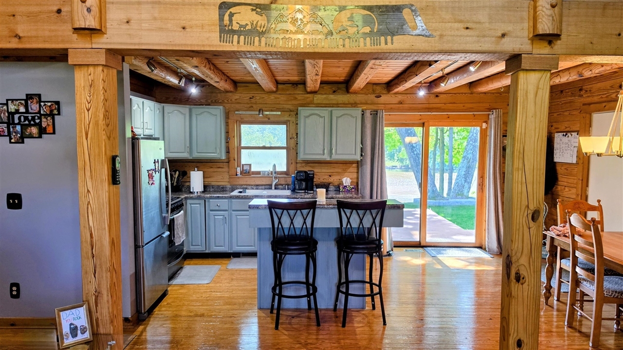 18885 14 Mile Road Property Photo 11