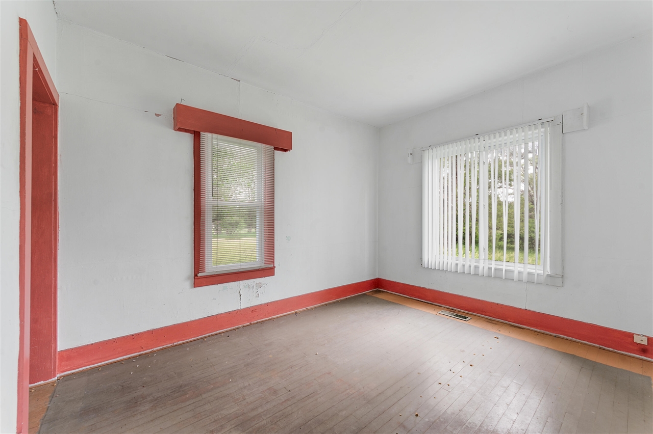 959 165th Avenue Property Photo 11