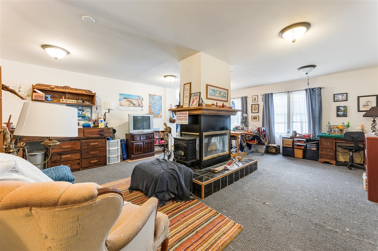 4707 N White Property Photo 15