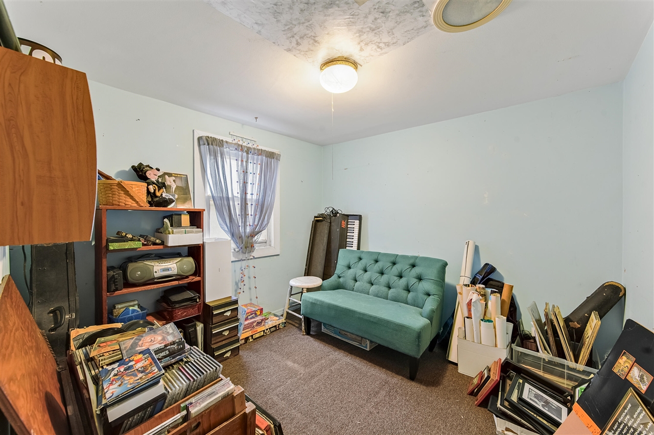4707 N White Property Photo 18