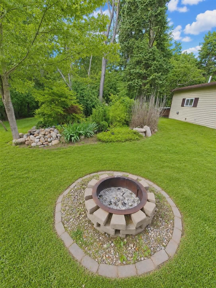 3640 Saint Luke Drive Property Photo 11
