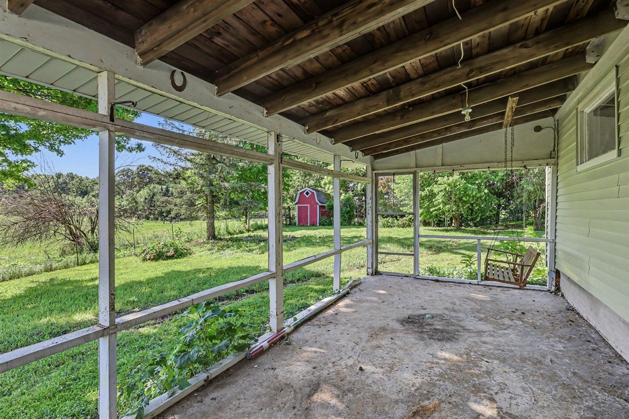 6923 Young Road Property Photo 20