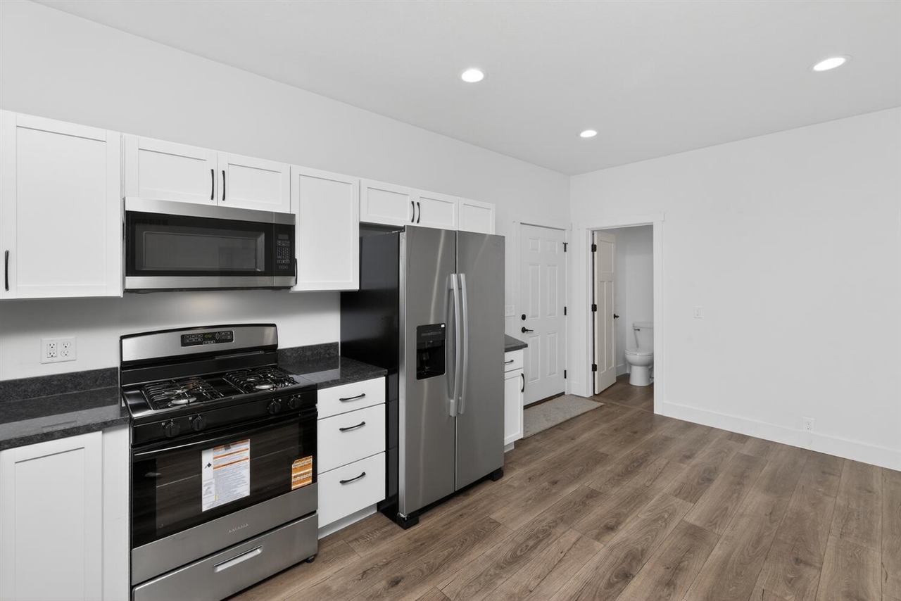 11582 M 60 Property Photo 13