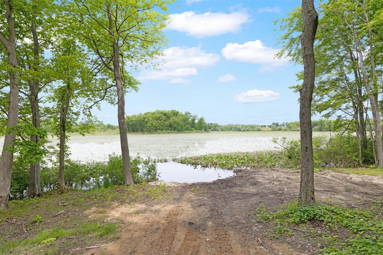 11582 M 60 Property Photo 33