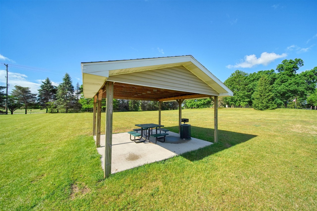 1076 Cambry Circle Property Photo 38