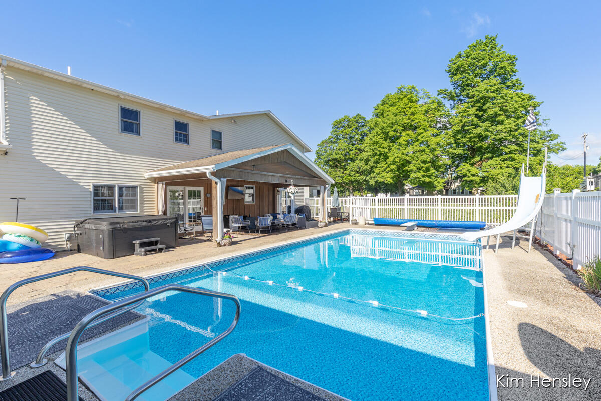 1594 Louva Court Property Photo 30