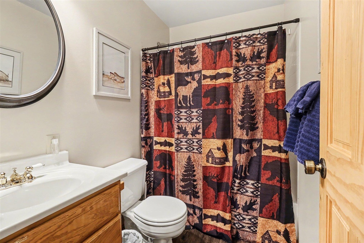 5526 W Longbridge Road Property Photo 25
