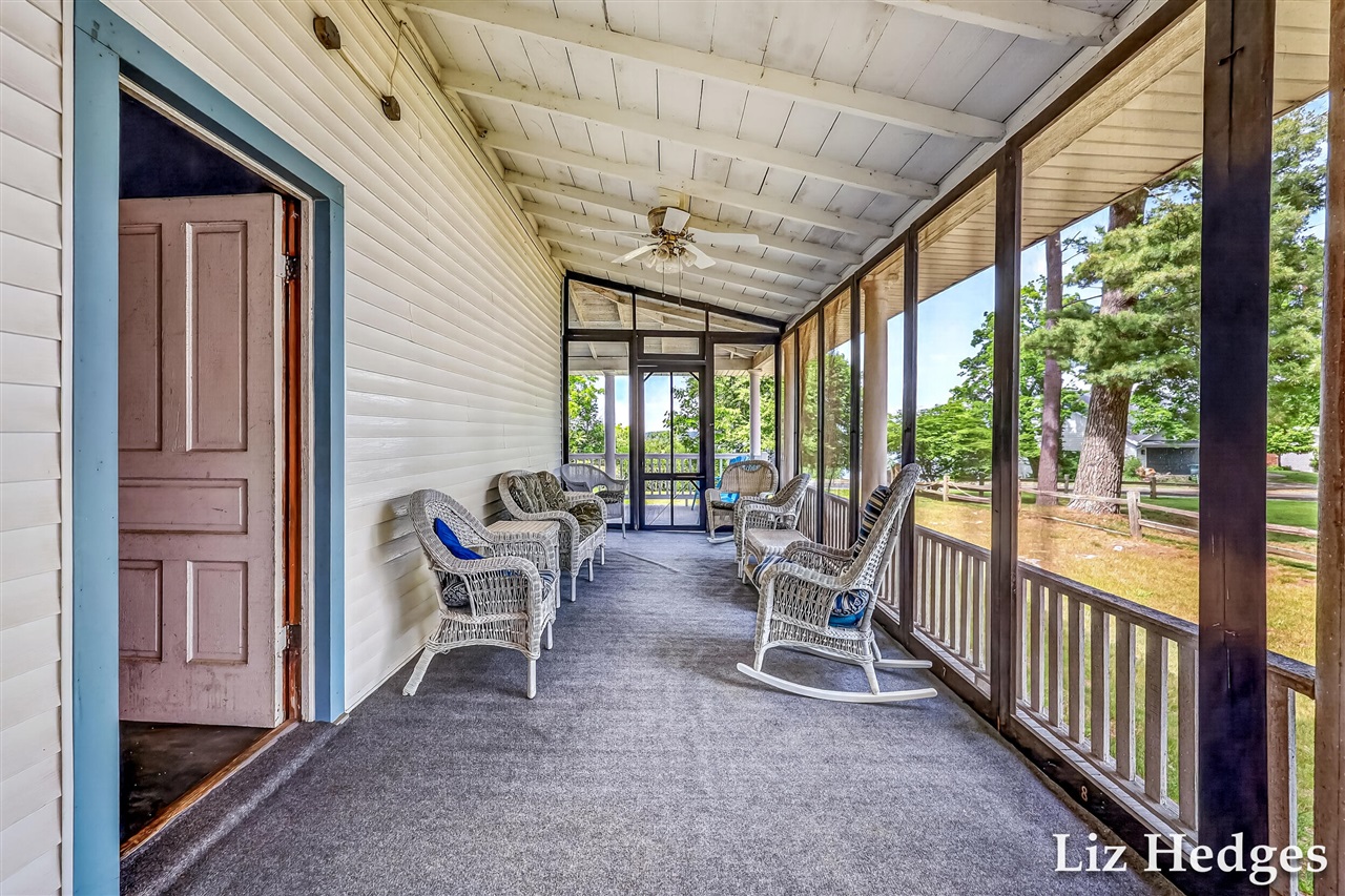 6285 S Shore Property Photo 8