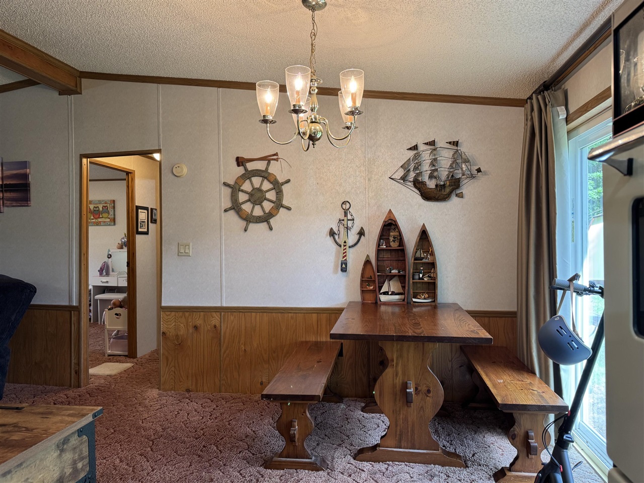 270 Kathy Drive Property Photo 6