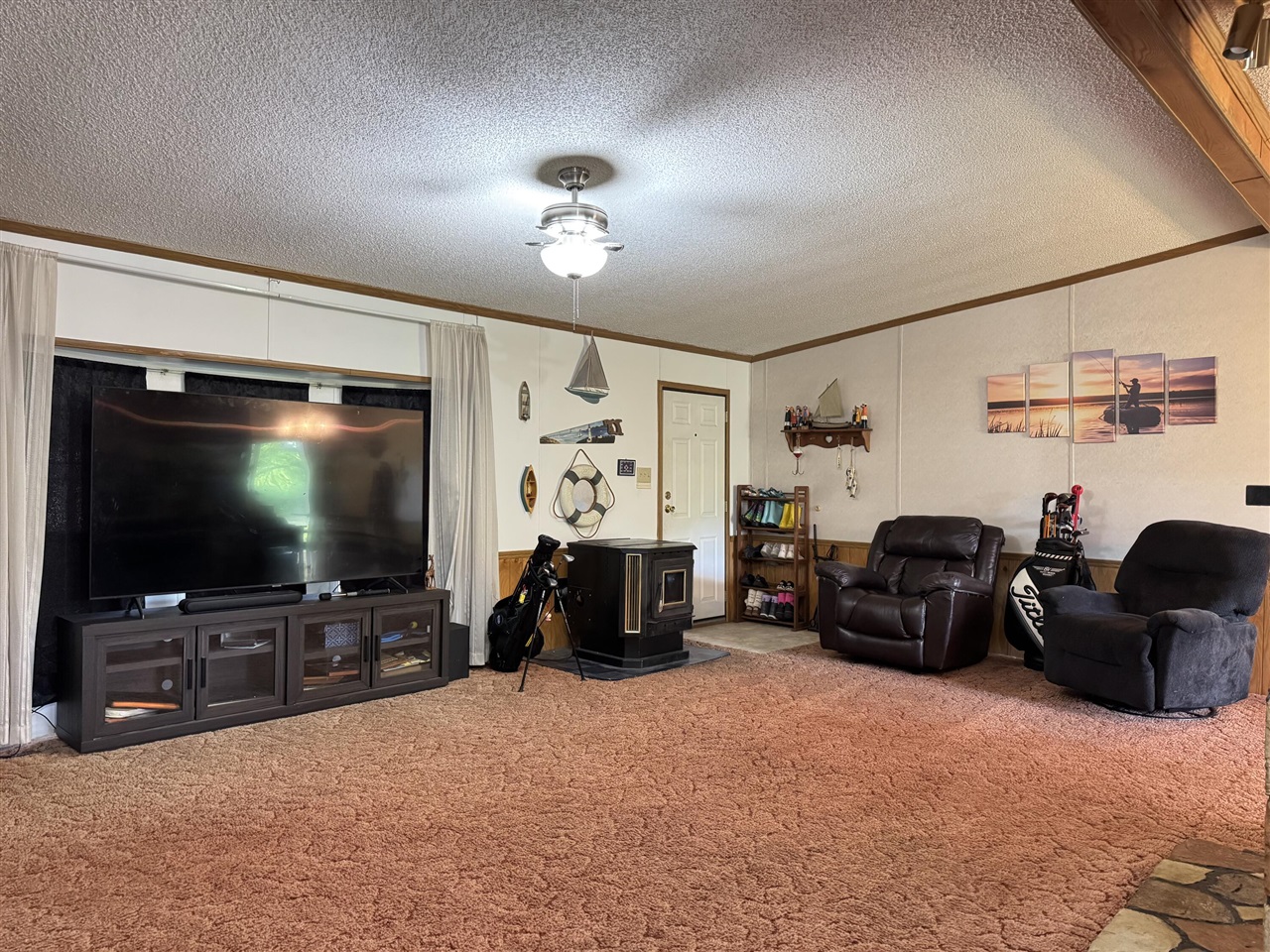 270 Kathy Drive Property Photo 8