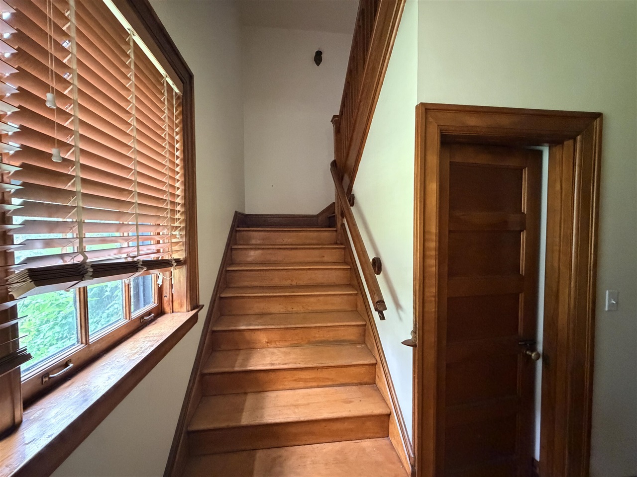 1441 Burns Street Property Photo 27