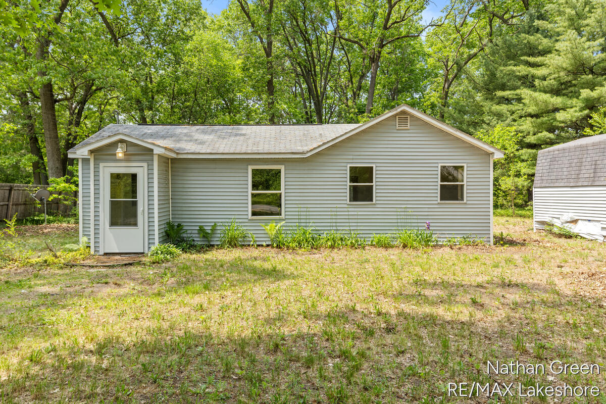 1267 Chatterson Road Property Photo 1