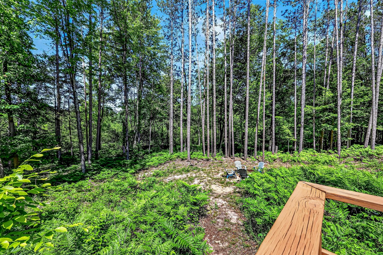 3821 W Baseline Road Property Photo 9