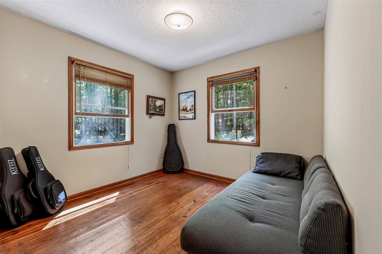 3821 W Baseline Road Property Photo 23