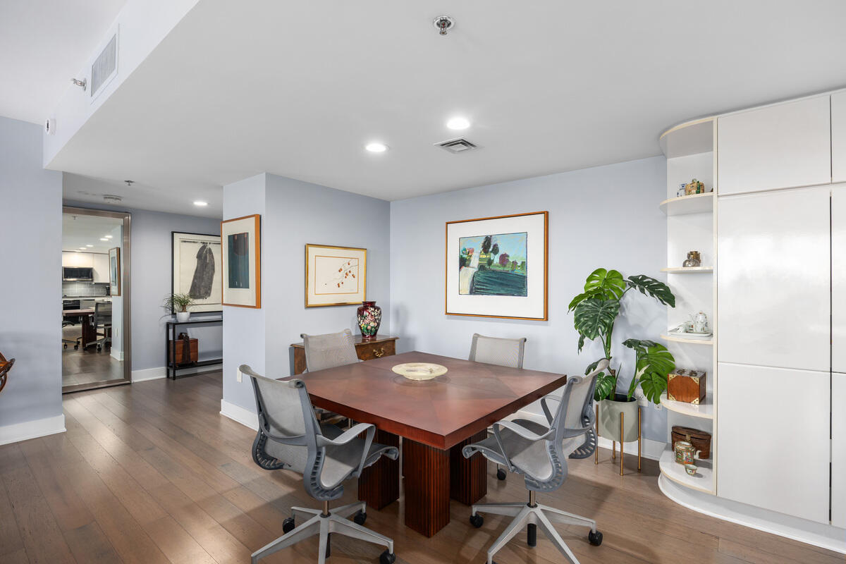 57 Campau Circle Property Photo 7