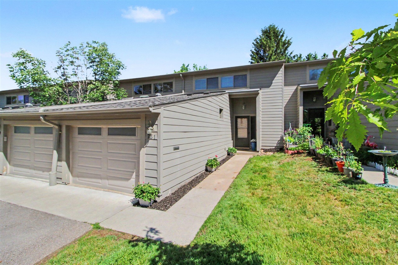 731 Skynob Drive Property Photo 1