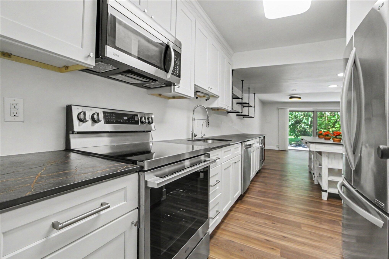 731 Skynob Drive Property Photo 14