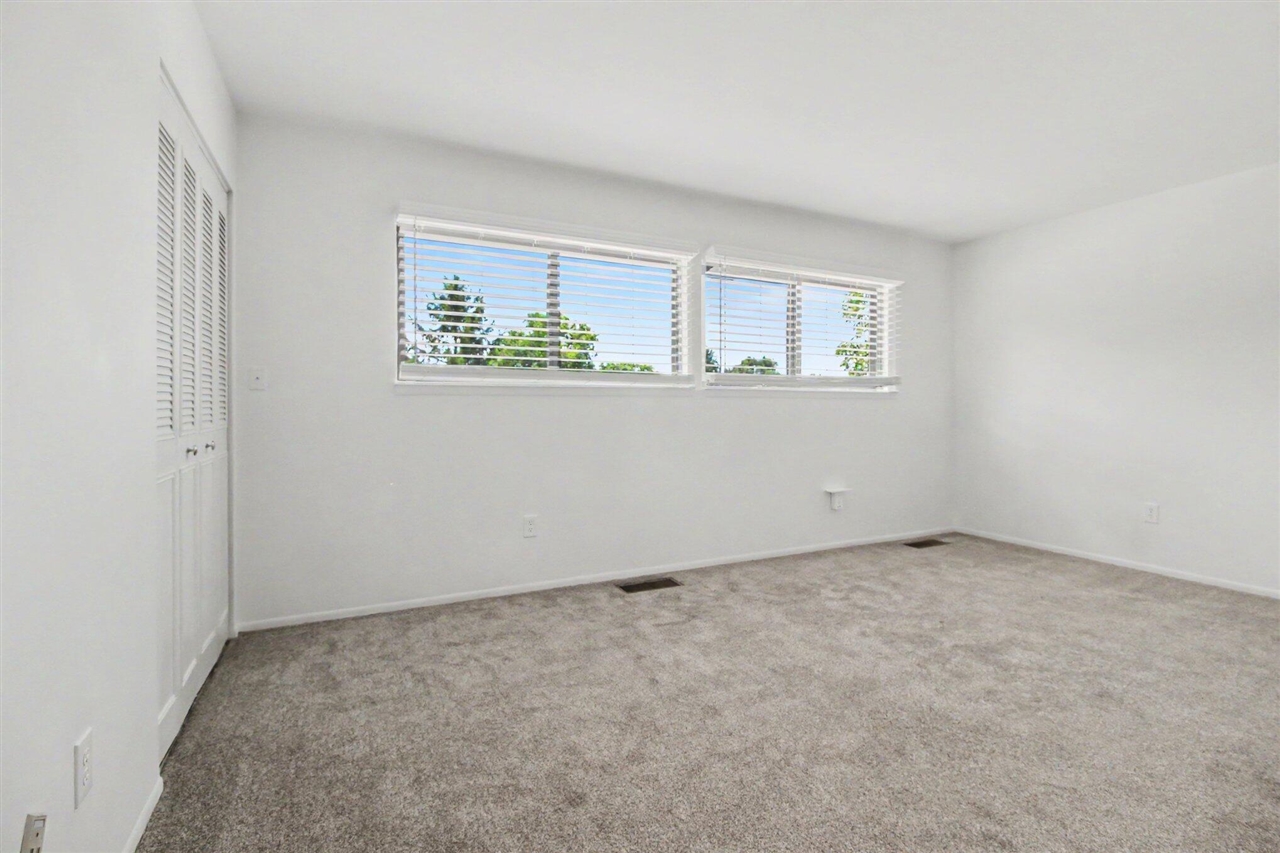 731 Skynob Drive Property Photo 29