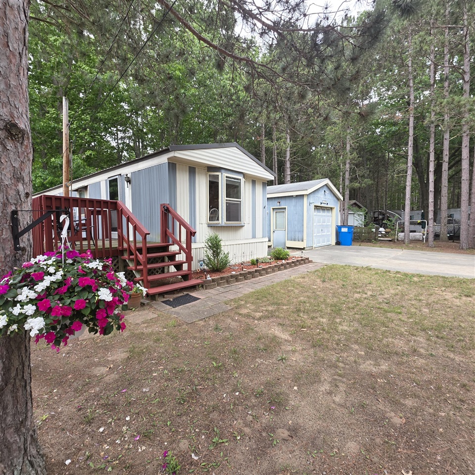 1898 N White Birch Drive Property Photo 1