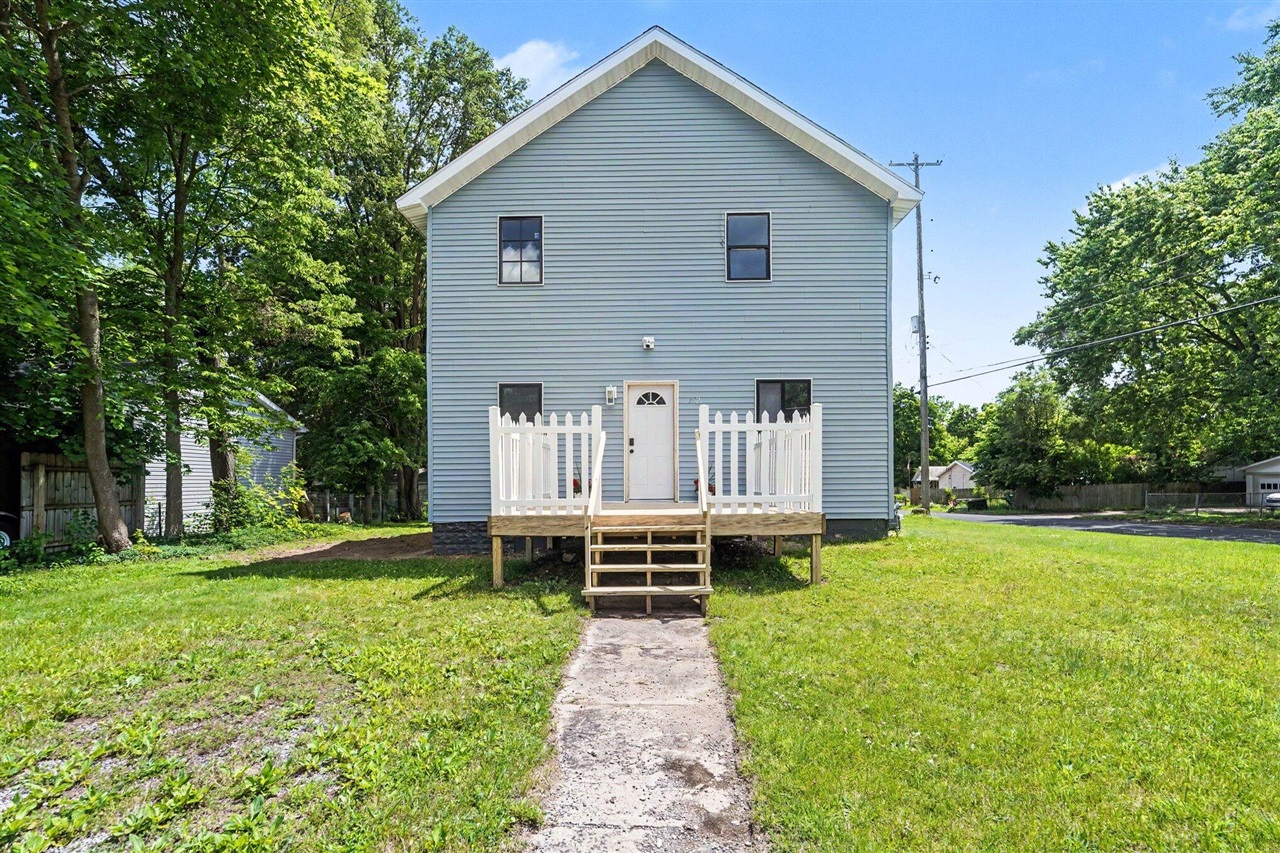 142 Rook Street Property Photo 1