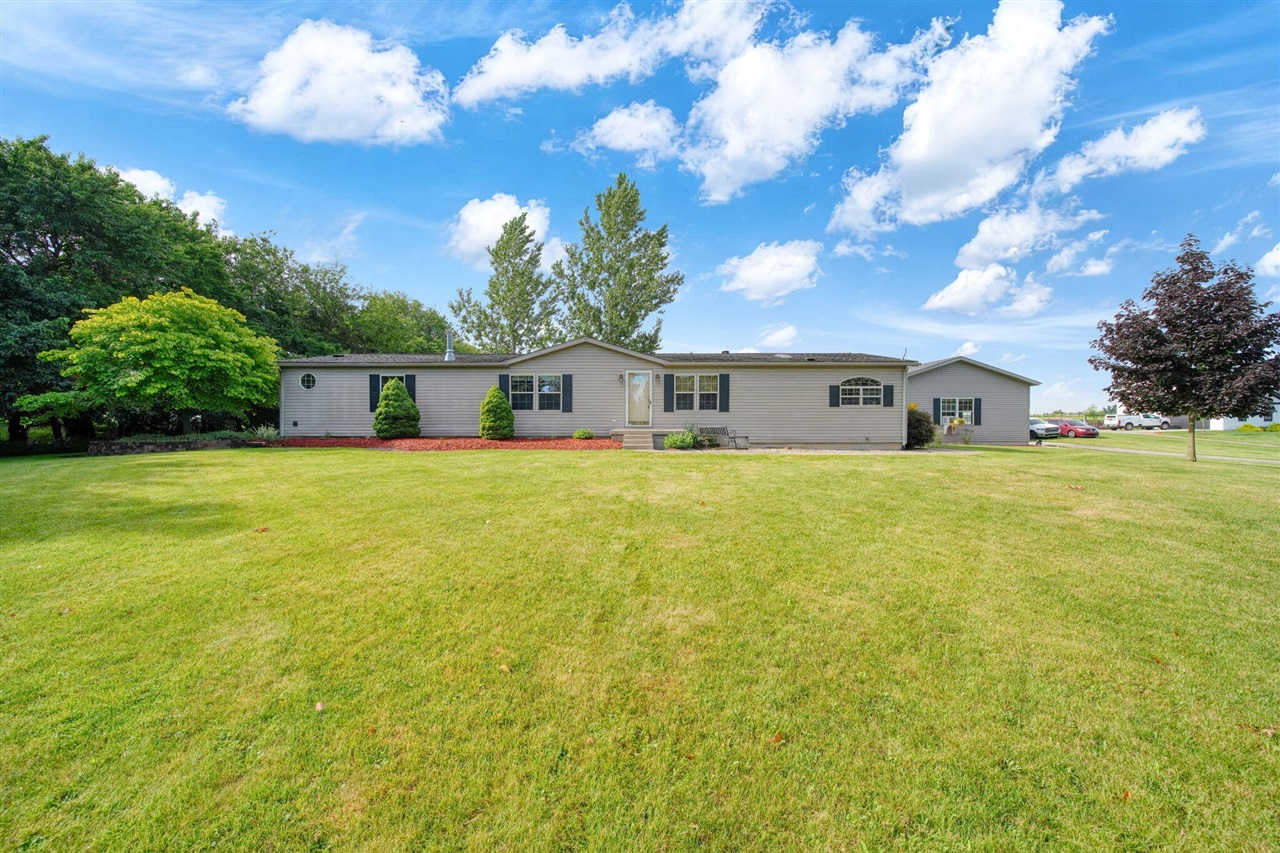 13465 Horning Road Property Photo 3