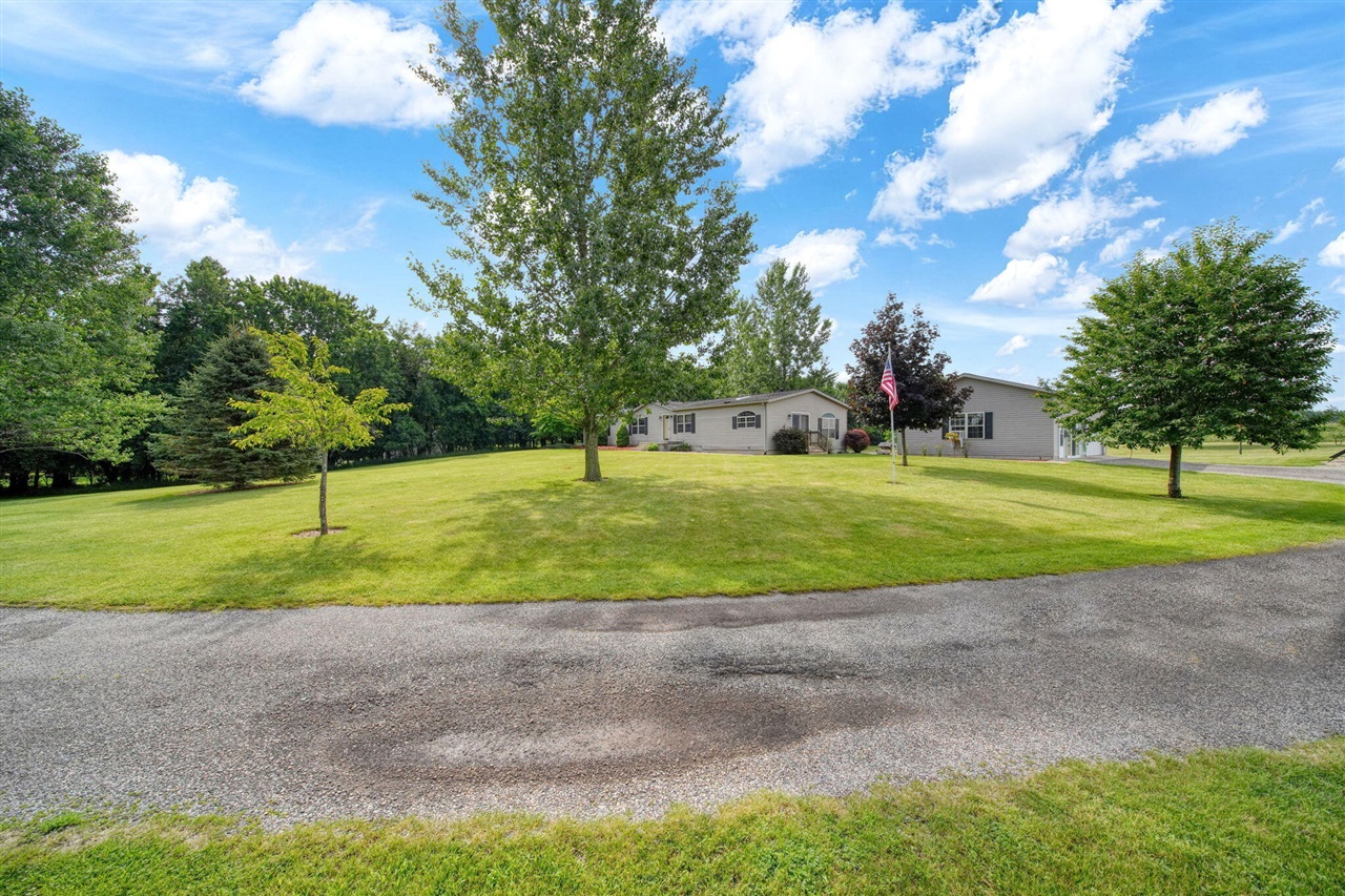 13465 Horning Road Property Photo 11