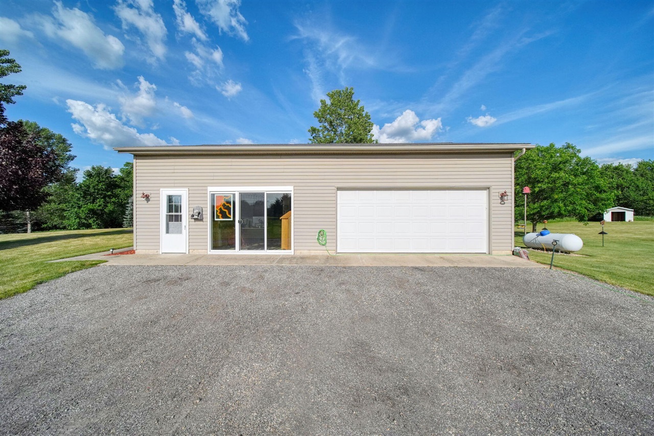 13465 Horning Road Property Photo 46