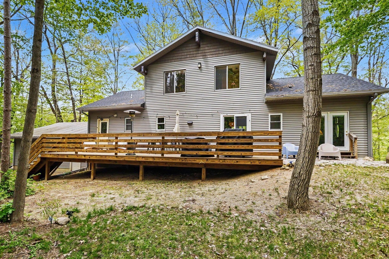 10953 Red Bud Trail Property Photo 20