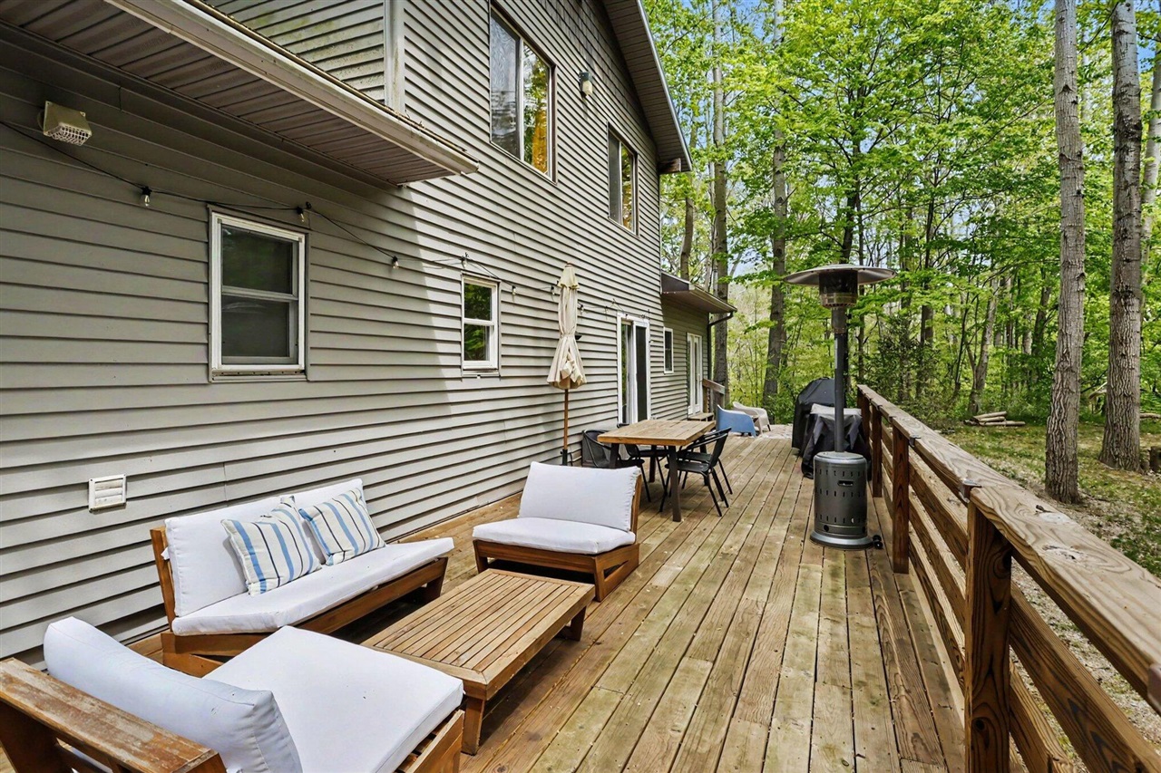 10953 Red Bud Trail Property Photo 21