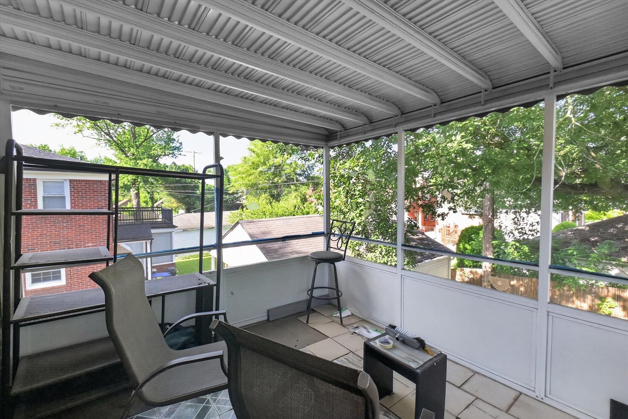 9884 W Outer Drive Property Photo 25