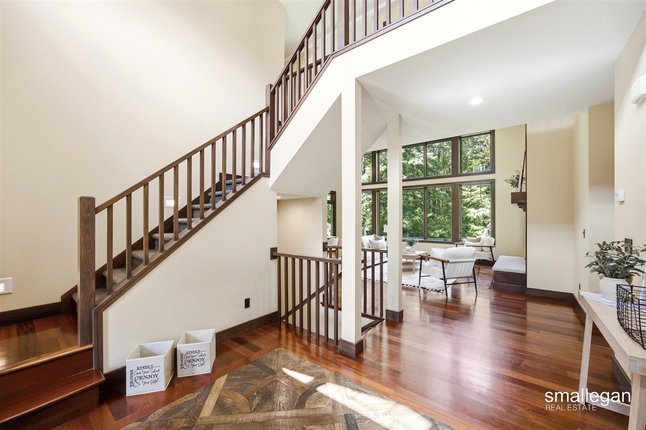 10156 Love Road Property Photo 2