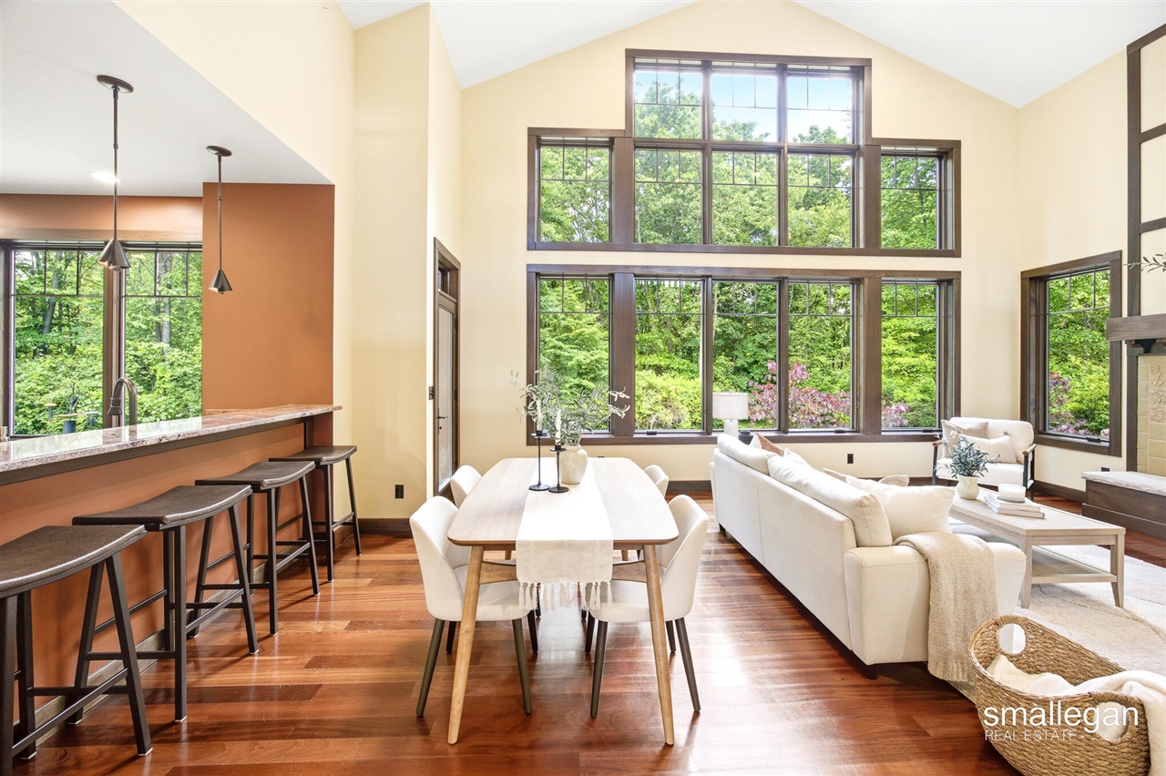 10156 Love Road Property Photo 6
