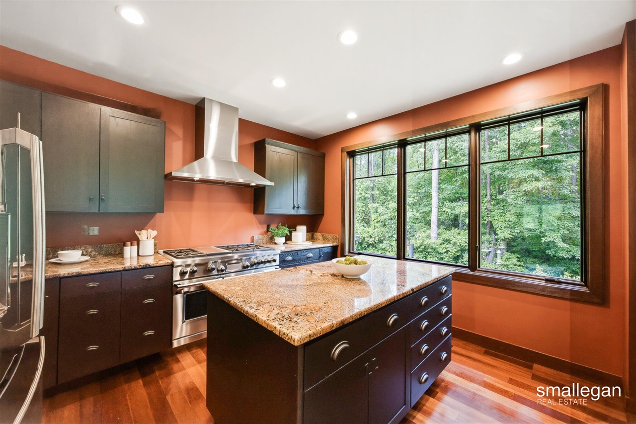 10156 Love Road Property Photo 9