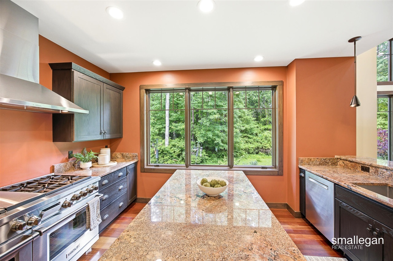 10156 Love Road Property Photo 15