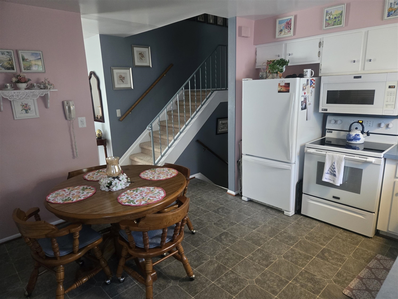 120 E Houstonia Avenue Property Photo 7