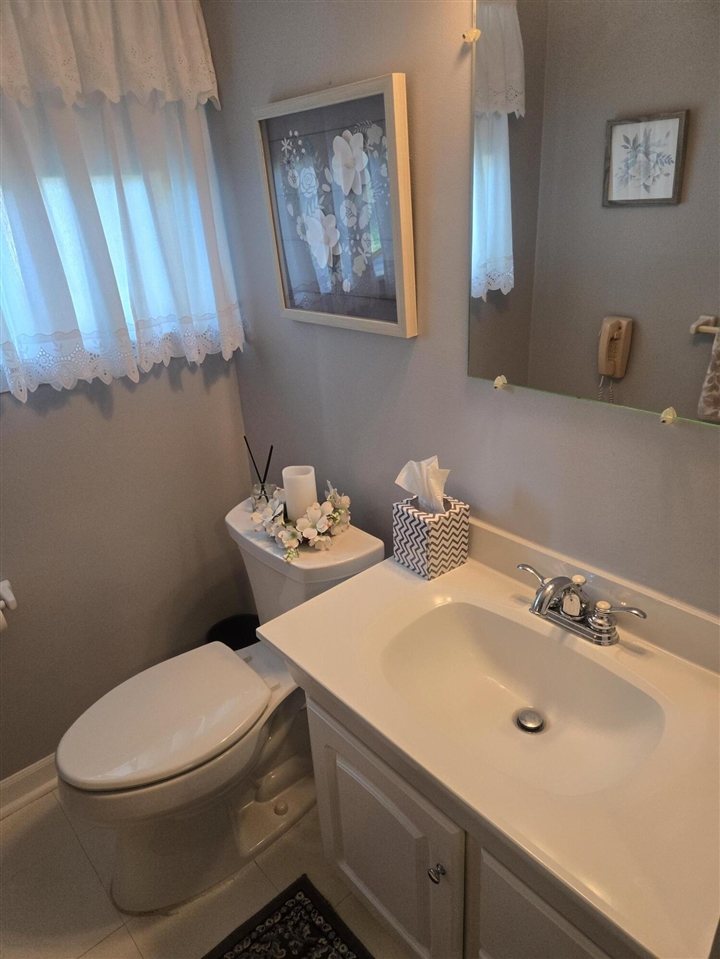 120 E Houstonia Avenue Property Photo 30