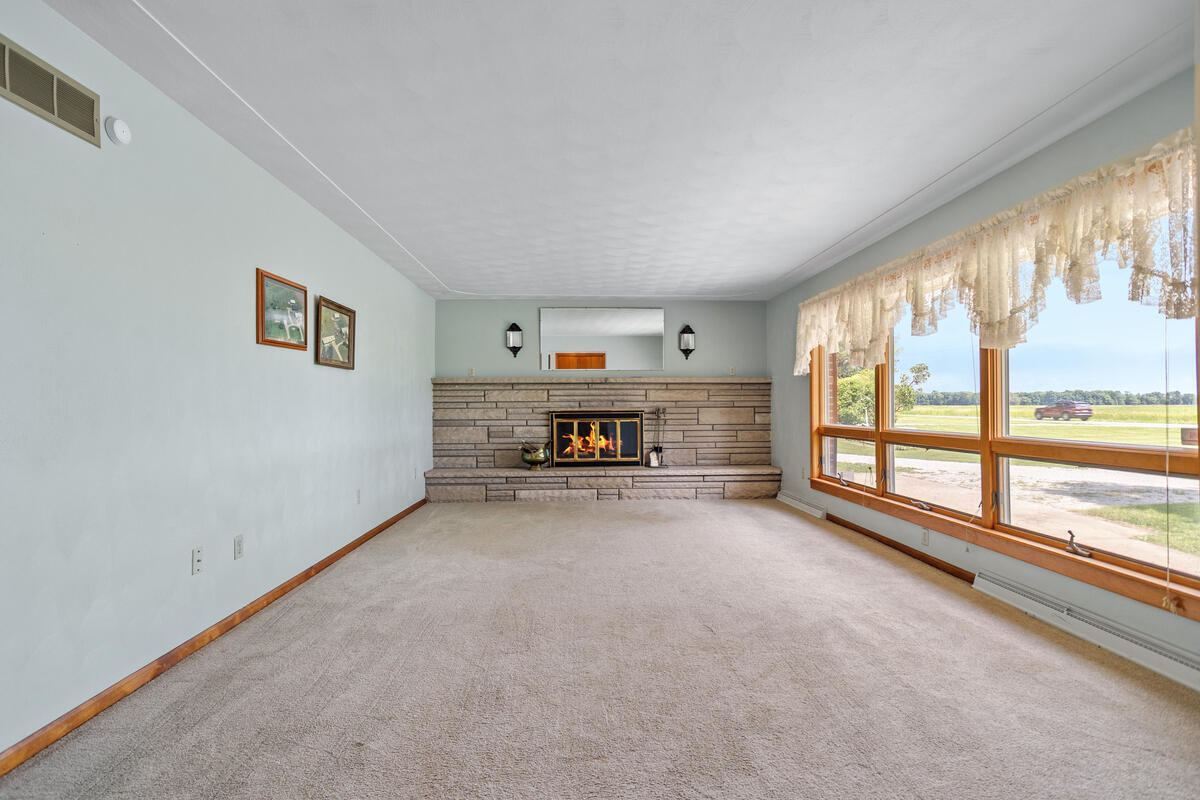 15451 E Mn Avenue Property Photo 4