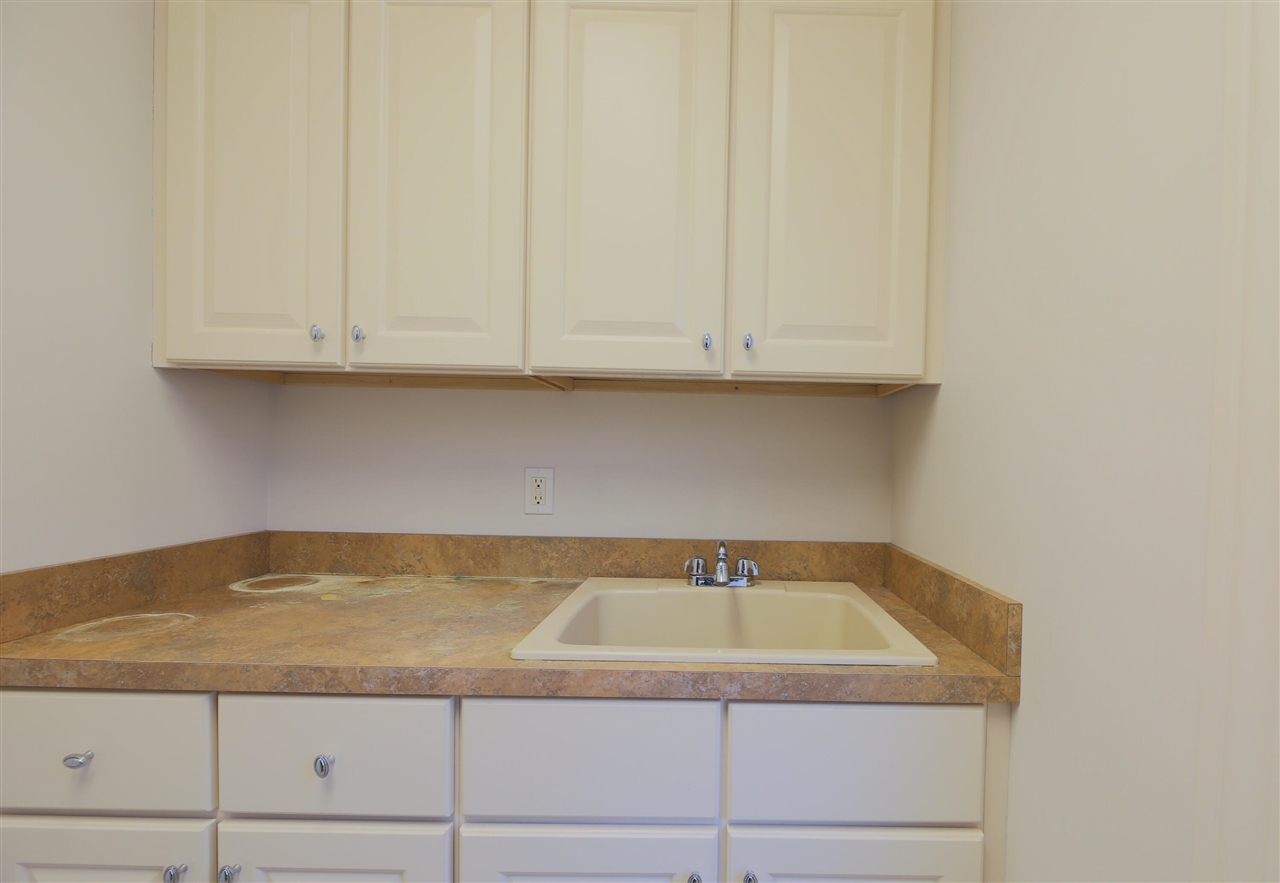 229 Keelson Drive Property Photo 11