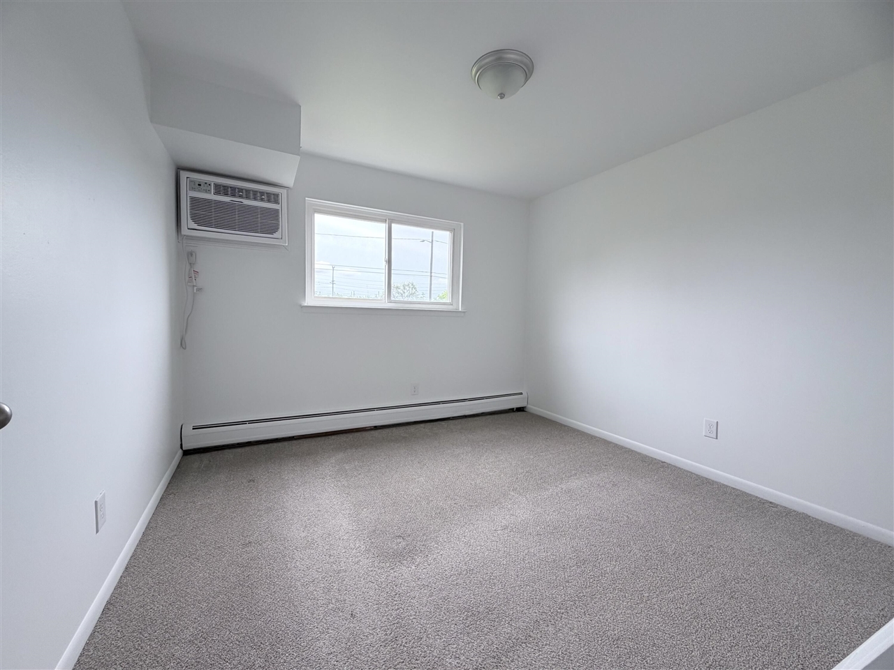 1701 Charlton Road Property Photo 16